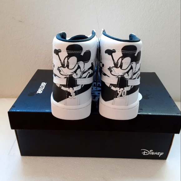 Asics - Picture 3 of 4